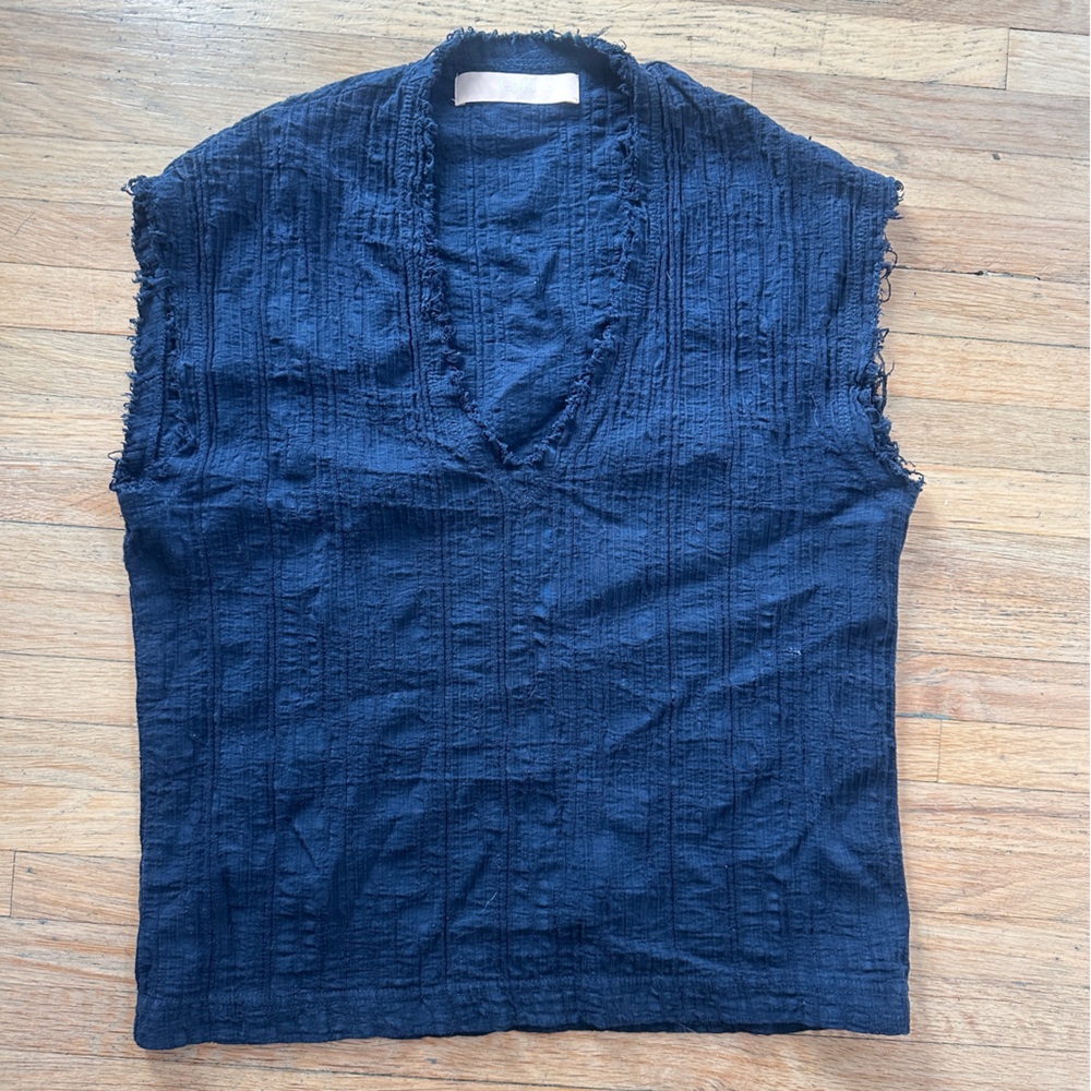 Navy Cali Dreaming Textured Sleeveless Top, size s